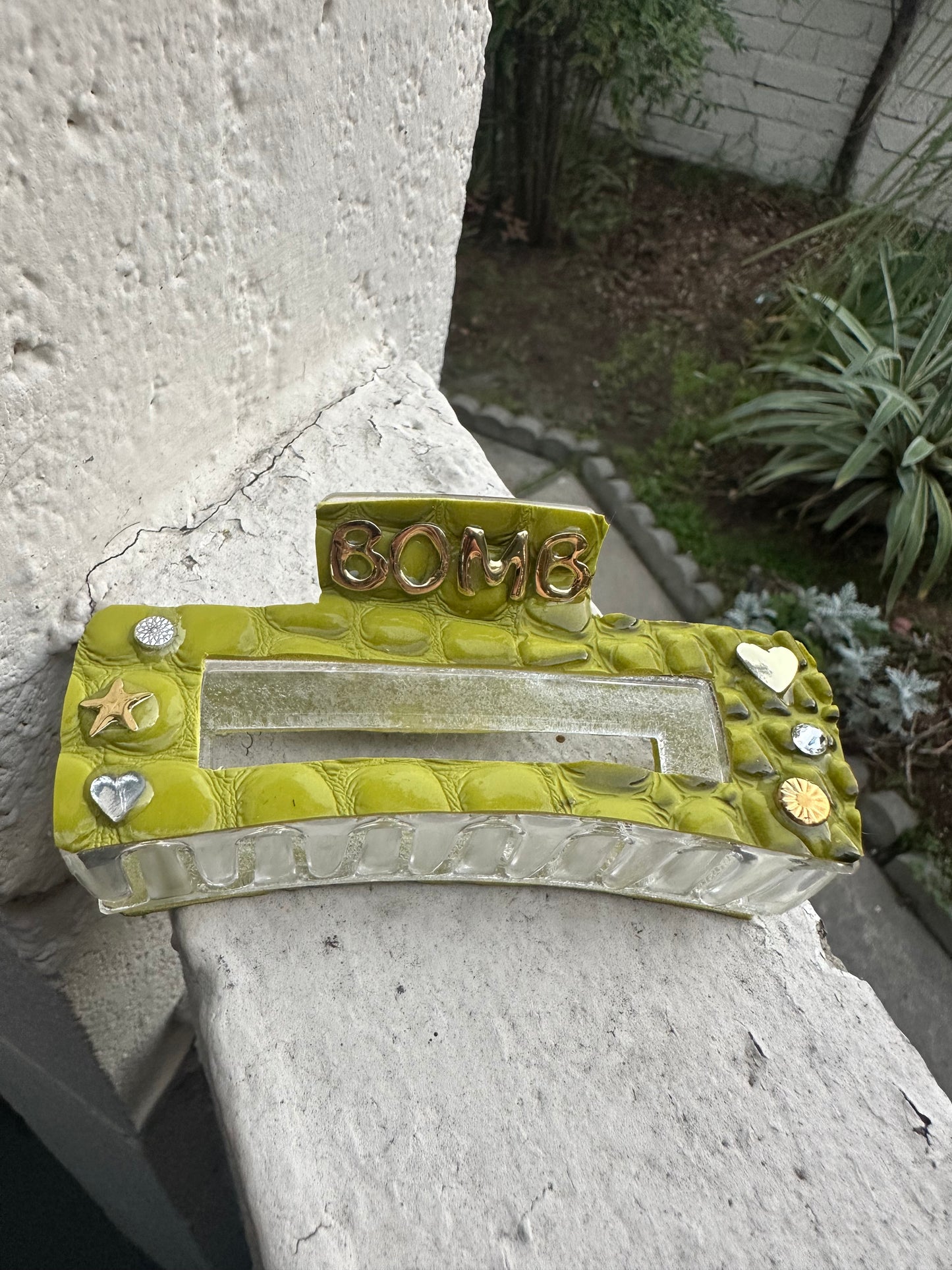 'BOMB' FAUX CROC / PLASTIC HAIR CLIP