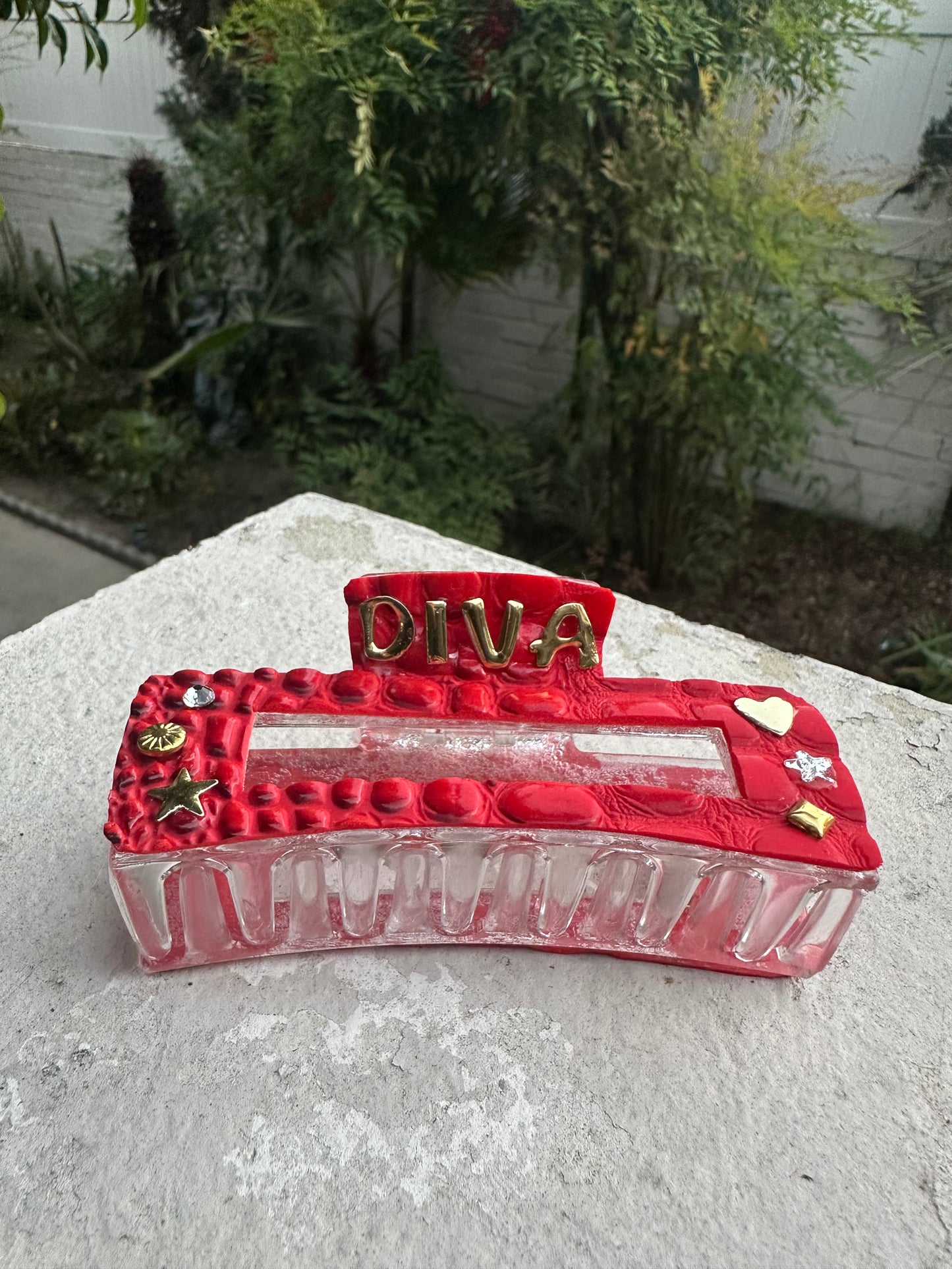 'DIVA' FAUX CROC / PLASTIC HAIR CLIP