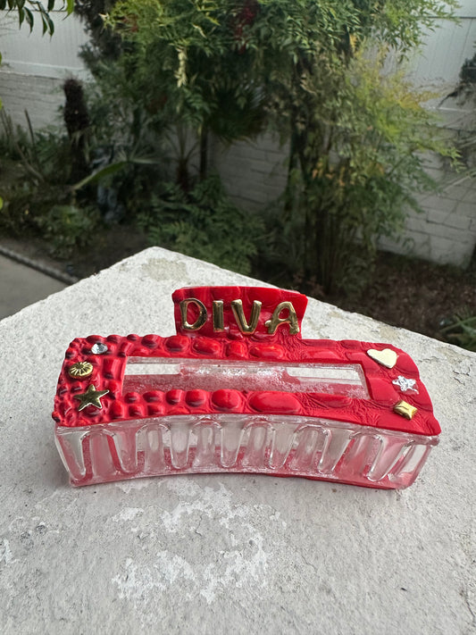 'DIVA' FAUX CROC / PLASTIC HAIR CLIP