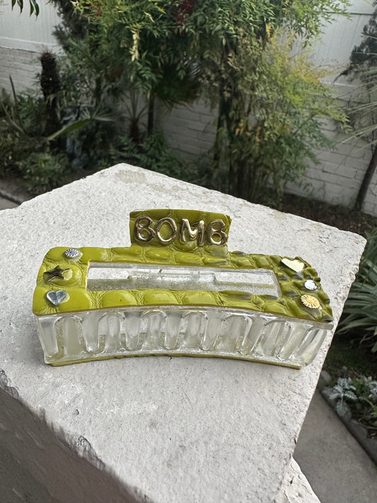 'BOMB' FAUX CROC / PLASTIC HAIR CLIP
