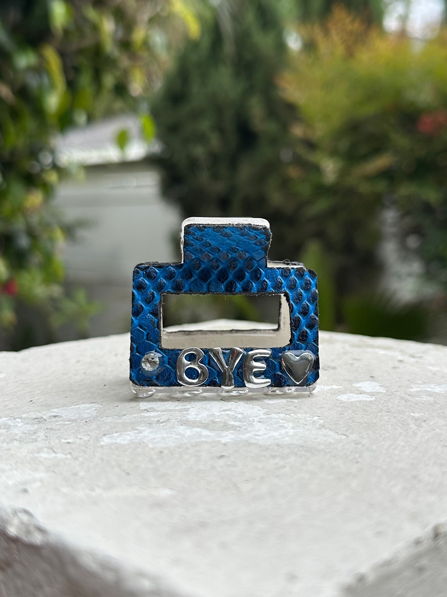 'BYE' FAUX CROC / PLASTIC HAIR CLIP MINI
