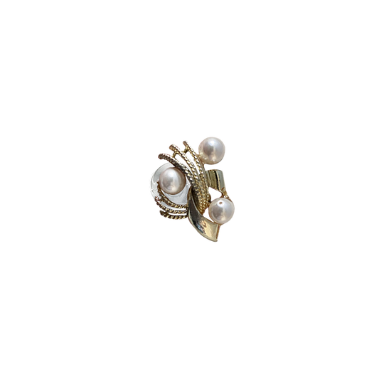 INTERLOCKED METAL TRIPLE GOLD PEARL  // GOLD